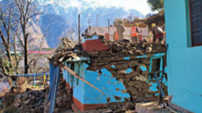 Rehabilitation compensation stuck in red tape, claim Joshimath residents