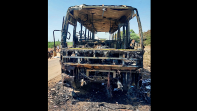 Karnataka: Alert boy, proactive driver save kids as school bus catches fire