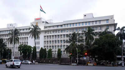 Mumbai: 3 suicide bids at Mantralaya in a day, woman dies
