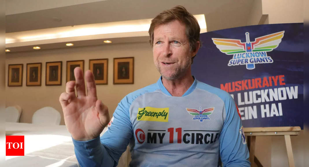 Who are world’s top three fielders? Jonty Rhodes says ‘right now there is only one’ | Cricket News – Times of India