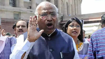 Bhrashtachari bhagao abhiyan: Congress president Mallikarjun Kharge hits back at PM Modi over his corruption jibe at Opposition