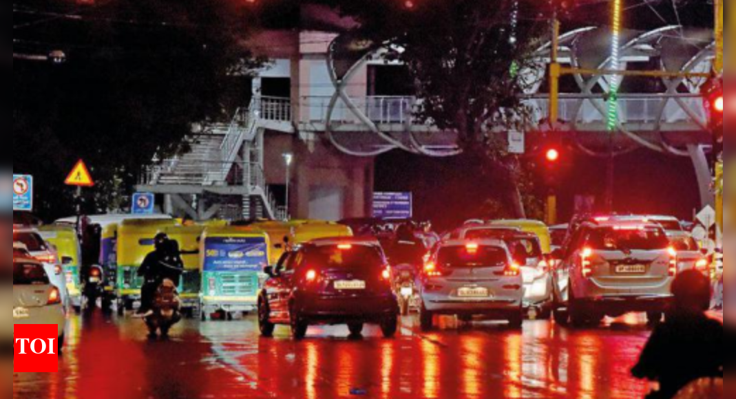 Sudden showers take Delhi by surprise, 9 flights sent to Jaipur; more