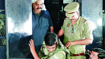 Don-turned-neta Atiq Ahmed brought back to Sabarmati jail in Ahmedabad