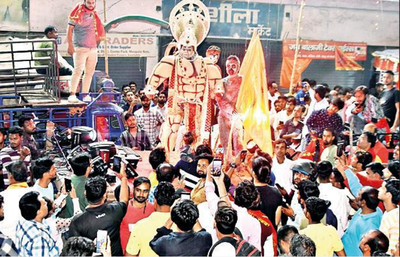 Ranchi: RMC provides free bus rides to Ram Navami rally participants, revellers