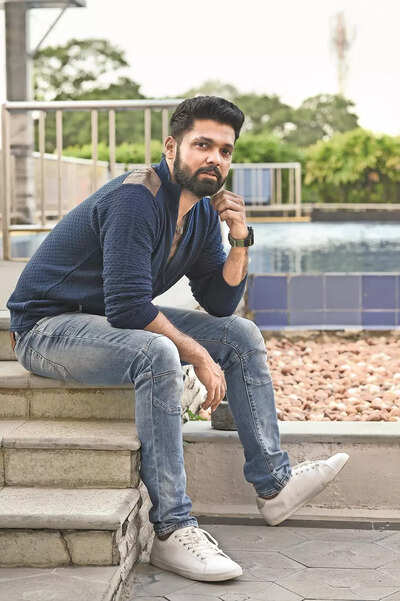 Rakshit Shetty has isolated himself to script new film