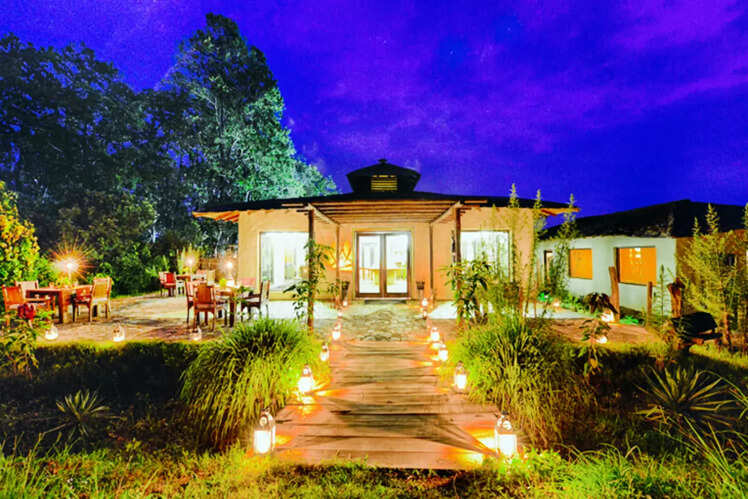These wildlife resorts around Jim Corbett National Park are here to give you unique experiences