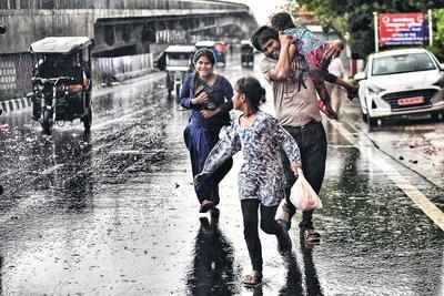 Delhi Weather: Orange Alert For Delhi As Rain And Hailstorm Likely 