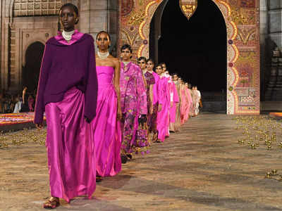 Dior Fall’23 Show: Spreading colours of Indian traditions