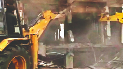 Not as per map, market complex owned by Etawah gangster razed