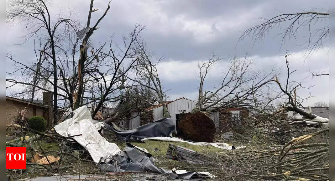 Tornadoes spawned by huge system pulverize homes; 3 dead - Times of India