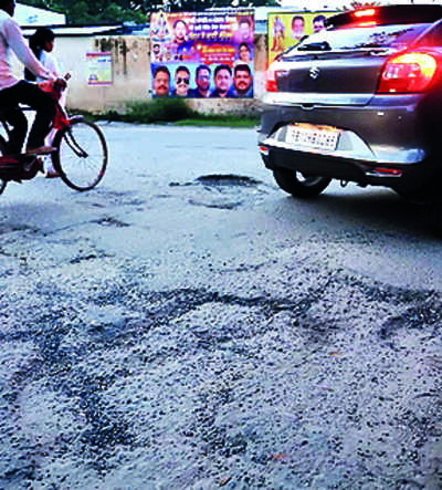 Bizmen in MLU areas ask for new roads in Atam Nagar