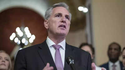Intensity and insults rise as lawmakers debate debt ceiling