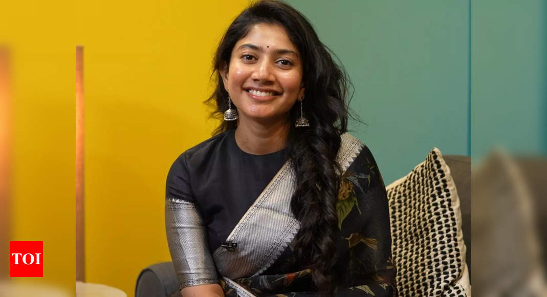 I feel confident without makeup and I think I'm fine this way: Sai Pallavi  | Telugu Movie News - Times of India