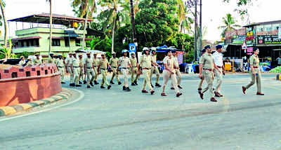 DK dist admin wants gatherings notified