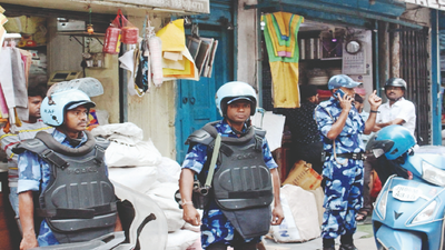 Flag march in Haldipokhar; RAF deployed in Jamshedpur's Jugsalai