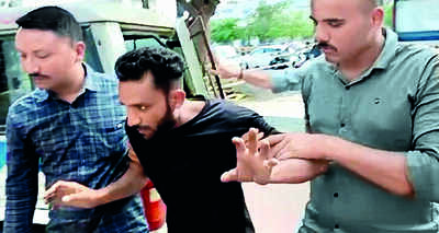 Inebriated autorickshaw driver gatecrashes into Rajkot airport