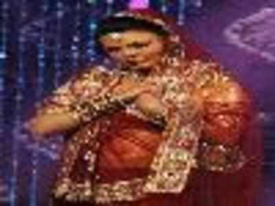 Rakhi Sawant covers up for her act?