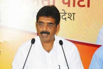 ‘Those opposing agri land bill have built bungalows in fields’