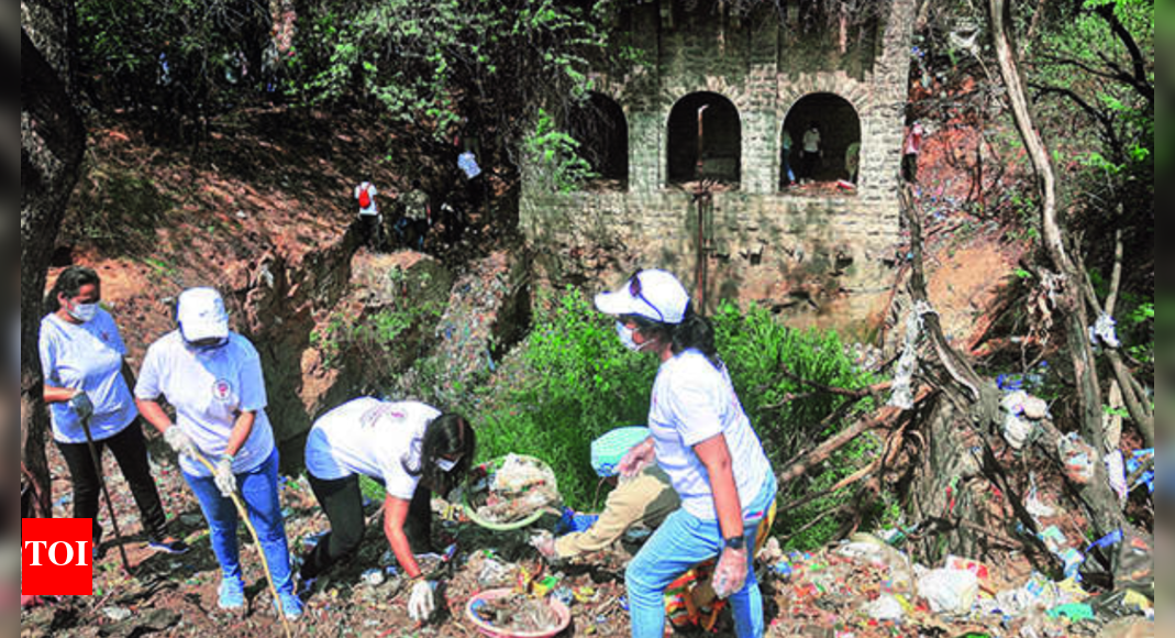 osmania-university-two-historic-stepwells-on-osmania-university-campus