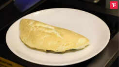 Watch: How to make Fluffy Style Florentine Omelette