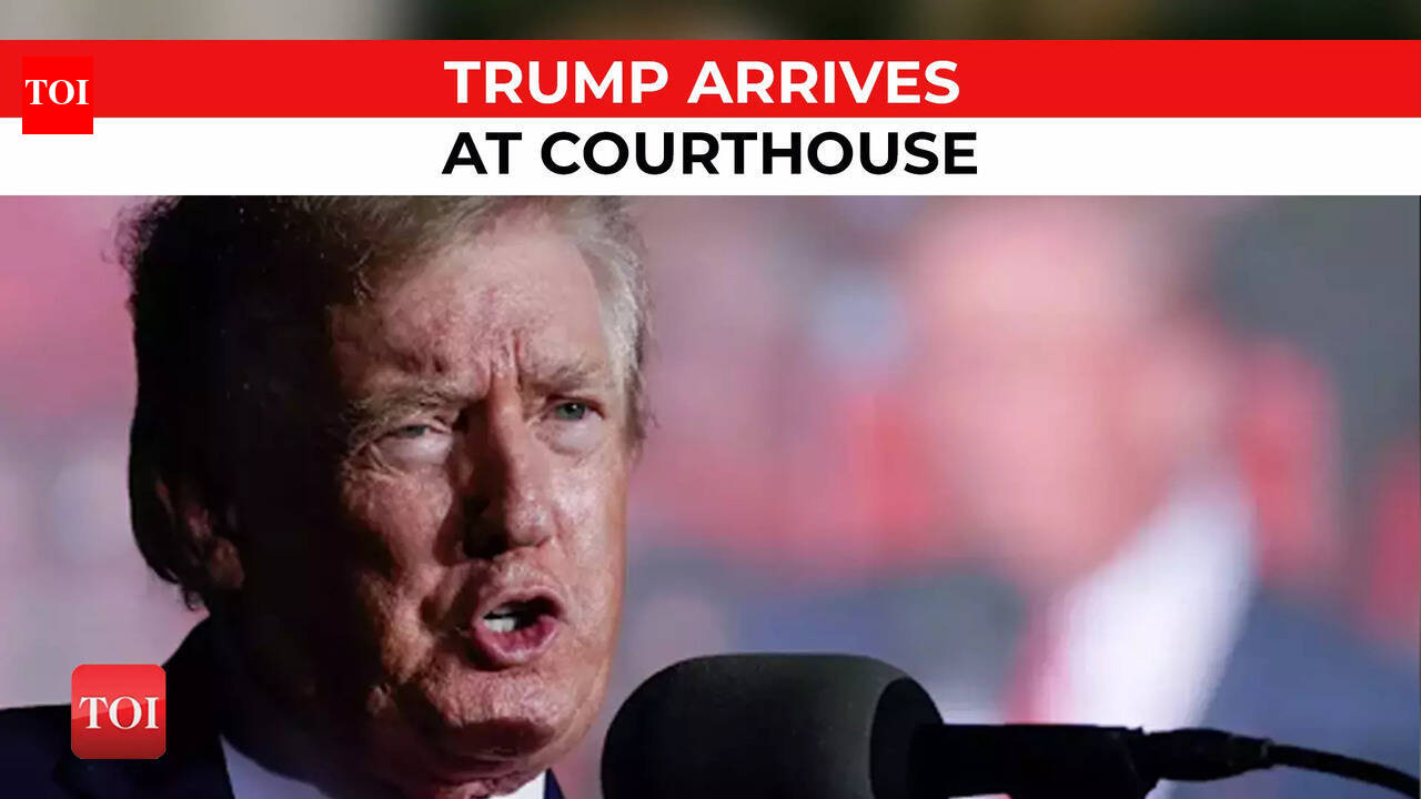 Former US President Donald Trump arrives at courthouse ahead of arraignment