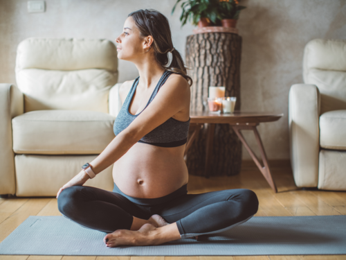 8 Powerful Benefits of Prenatal Yoga – Softsens Baby India