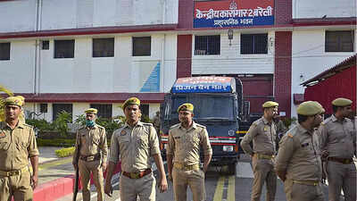 Govt suspends 3 UP jail superintendents for laxity