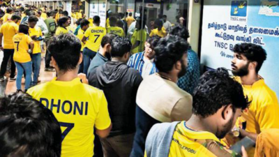 Inadequate metro rail services leave Chennai Super Kings fans stranded