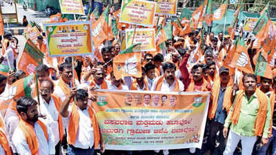 Karnataka polls: BJP, Congress workers oppose re-nominating MLAs