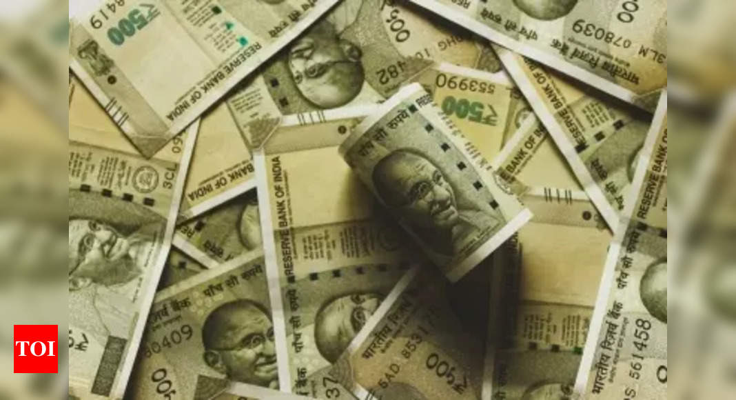 Rupee climbs 30 paise to 82.02 against US dollar – Times of India