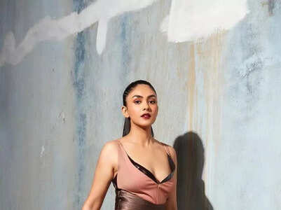 Mrunal Thakur's stylish pics that won hearts