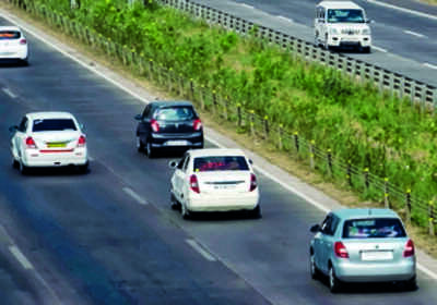 Govt may reconsider 80kmph speed limit for cabs on highways