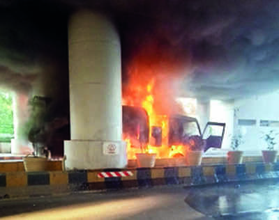 KMC dumper catches fire