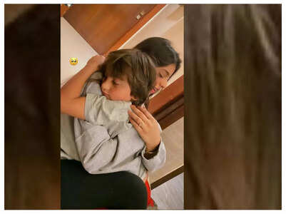 Suhana hugs AbRam in UNSEEN picture