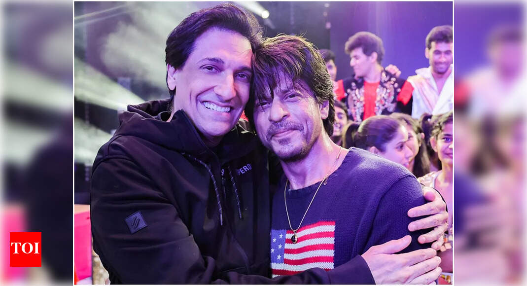 Shiamak Davar pens a heartfelt note to Shah Rukh Khan as fans get to ...