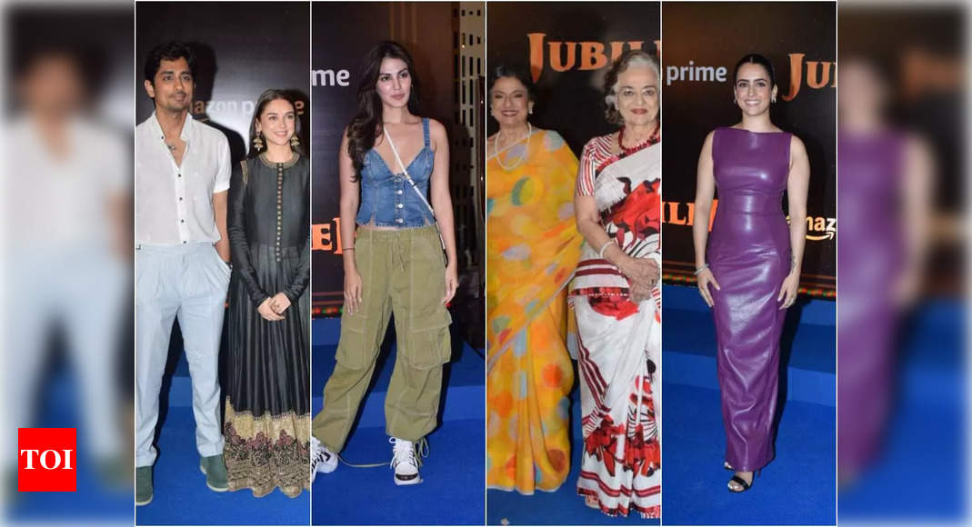 Siddharth-Aditi Rao Hydari, Rhea Chakraborty, Tanuja, Asha Parekh and more Bollywood celebs grace Jubilee screening – Times of India