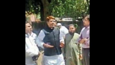 AIMIM team barred from entering Biharsharif