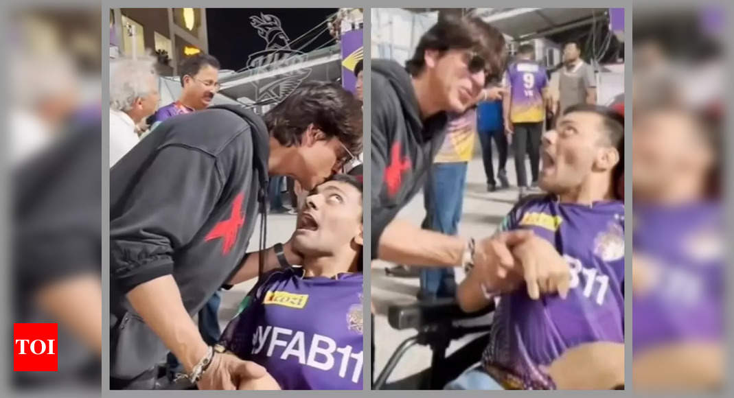 Photos of Shah Rukh Khan kissing specially-abled super fan go viral; fans say he is ‘King for a reason’ – Times of India
