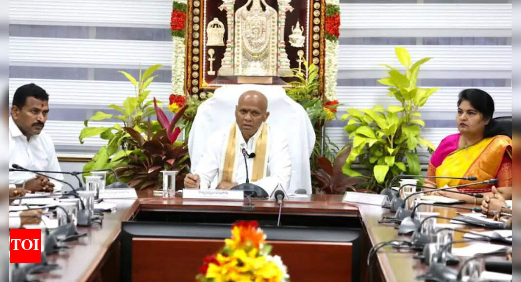 Andhra Pradesh: Dharma Reddy Appointed Ttd Executive Officer – DTUQS