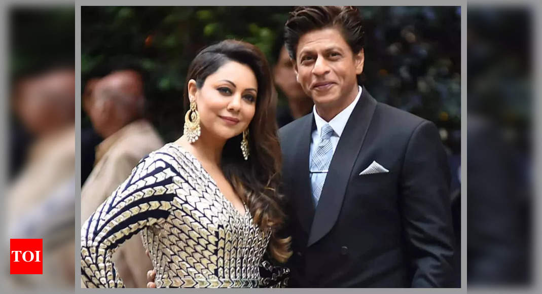 Did you know Gauri Khan once changed Shah Rukh Khan’s name to ‘Abhinav’ for THIS reason? – Times of India