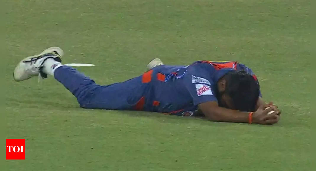 Watch: LSG's Amit Mishra defies age to pull off a superb catch ...