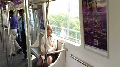West Bengal: Metro railway general manager inspects Sealdah-Salt Lake Sector V stretch