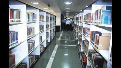 State reconstitutes panel to frame guidelines for library policy
