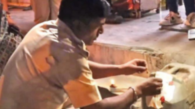 DCW team finds 50 litres of acid inside MCD toilet in central Delhi