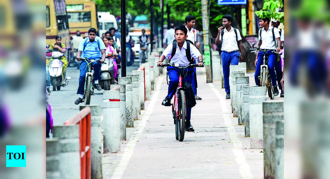 city-s-1st-cycle-track-at-kk-nagar-is-a-real-mess-chennai-news