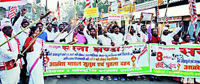 Tribals hit the streets over Sarna flag issue