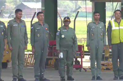 President takes maiden sortie in fighter jet in Assam's Tezpur