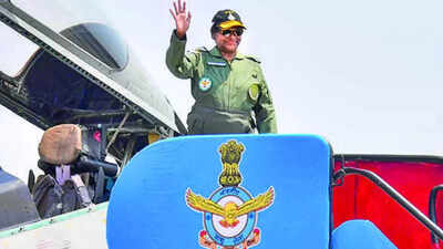 ‘Achha laga’: President Droupadi Murmu after maiden flight in fighter jet