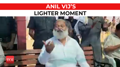 Watch: Haryana minister Anil Vij exhibits his singing talent