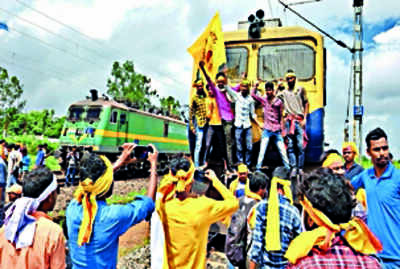 Passengers’ difficulties continue with rail roko
